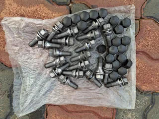 Volvo xc90 22&#34; rims with tyres