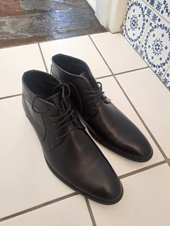 Gino Paoli Black High Top Formal Shoes