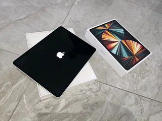 Apple Ipad Pro M1 Chip 12.9 inch 5th Gen 256 Gb Wifi and Cellular