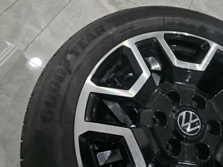 VW OEM Amarok Bendigo 8j 20 inch Full Set For Sale