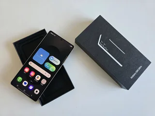 Brand New Samsung Galaxy S25 Ultra 5G Dual Sim 512 Gb