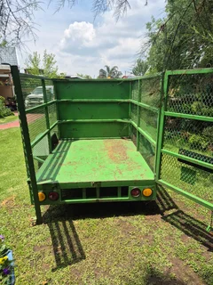 2008 - Ad posted by Rhys Seymour