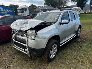2013 RENAULT DUSTER 1.5dCi (Accident-damaged)