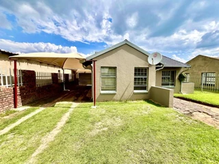 3 Bedroom with 1 Bathroom House For Sale Mpumalanga