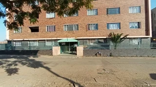 2 Bedroom with 1 Bathroom Sec Title For Sale Gauteng