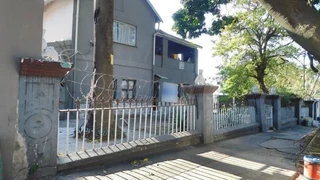 2 Bedroom with 1 Bathroom Sec Title For Sale Kwa-Zulu Natal