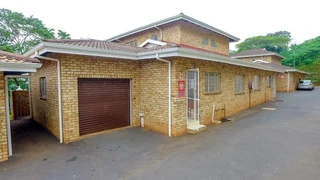 Southport- 3 Bedroom 2 bathroom Home For Sale- Secured Complex