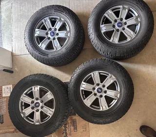 Ranger 17” OME mags and tyres