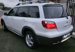 2004 Mitsubishi Outlander 2.4 GLS Auto
