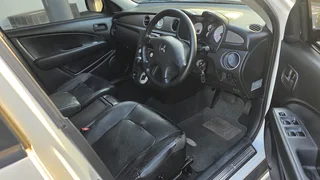 2004 Mitsubishi Outlander 2.4 GLS Auto