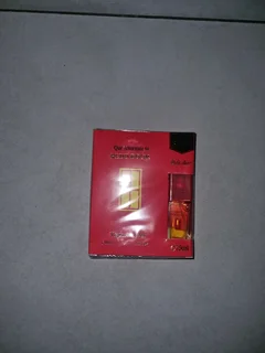 Red Door Perfume in Box New R100