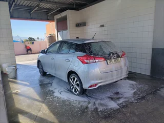 Toyota yaris low kilometers