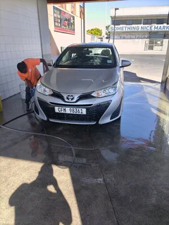 Toyota yaris low kilometers