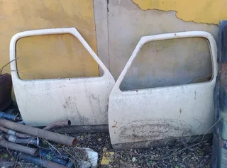 Dodge D-Series Door Shells