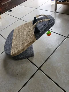 Cat tree and scratcher