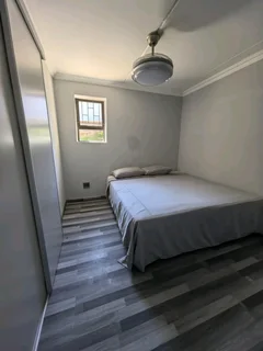 2 Bed, 2 Bath Upmarket Apartment to rent