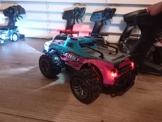 RC Cars R550