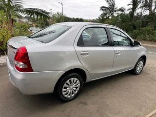 Toyota Etios 1.5 SX * 9000 KMS *