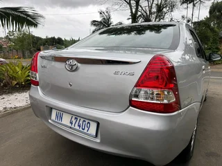 Toyota Etios 1.5 SX * 9000 KMS *