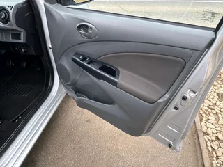 Toyota Etios 1.5 SX * 9000 KMS *