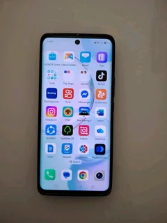 Honor 50 – 256GB / 8GB RAM – Black – Excellent Condition