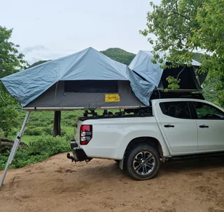 1x Eezi Awn Jazz 1.6 Rooftop Tent-Grey