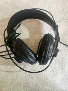 Samson Gaming earphones