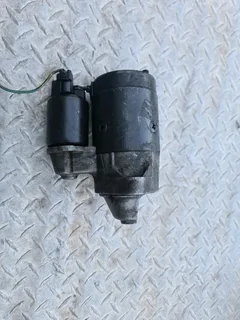 Toyota tazz/conquest starter