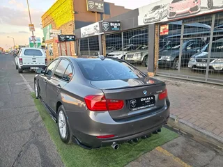 2013 BMW 320i F30 Automatic