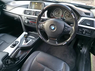 2013 BMW 320i F30 Automatic