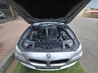 2011 BMW 530d F10 Automatic