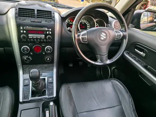 2012 Suzuki Grand Vitara 2.4
