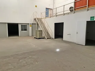 603 SQM A-GRADE SHOWROOM WITH OFFICES AND WAREHOUSE IN NORTH RIDING, RANDBURG, JOHANNESBURG.