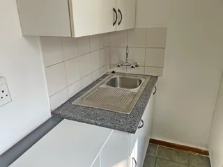 773 SQM A-GRADE INDUSTRIAL WAREHOUSE WITH SHOWROOM AND OFFICES IN STRIJDOMPARK, RANDBURG