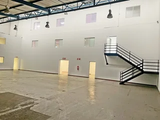 773 SQM A-GRADE INDUSTRIAL WAREHOUSE WITH SHOWROOM AND OFFICES IN STRIJDOMPARK, RANDBURG