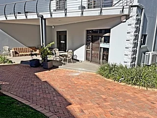 BARGAIN: 134 SQM A-GRADE OFFICE UNIT IN RANDPAK RIDGE, RANDBURG, JOHANNESBURG, FOR RENT