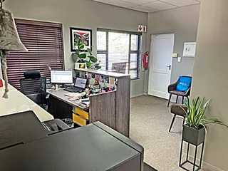 BARGAIN: 134 SQM A-GRADE OFFICE UNIT IN RANDPAK RIDGE, RANDBURG, JOHANNESBURG, FOR RENT