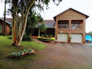Stunning Family Home for Sale in Aqua park