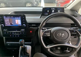 2022 Hyundai Staria 2.2D Exec A/T