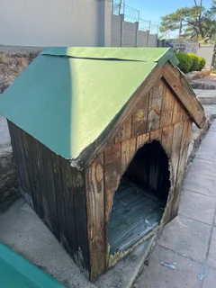 Dog Kennel for sale