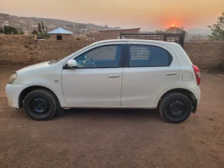 2014 Toyota Etios Hatchback