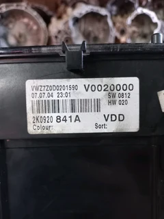 Vw Caddy 05-09 instrument cluster