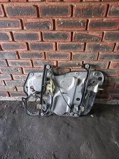 Vw Caddy 05-09 L/H window mechanism