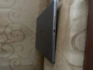 iPad 6th Gen 9.7&#34; – 32GB Space Grey – FOR PARTS or LIMITED USE