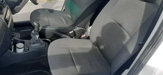 Nissan np200 R100000