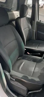 Nissan np200 R100000