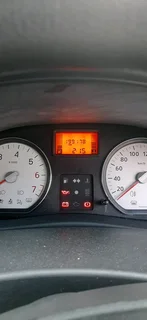 Nissan np200 R100000