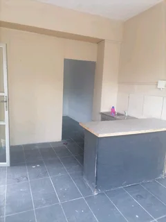 2 bedroom flat in Queensburgh for rent