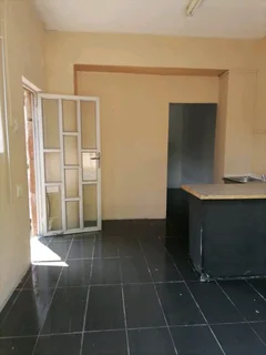 2 bedroom flat in Queensburgh for rent