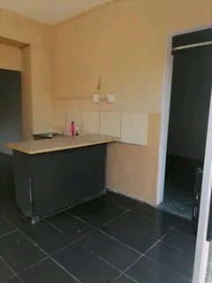 2 bedroom flat in Queensburgh for rent